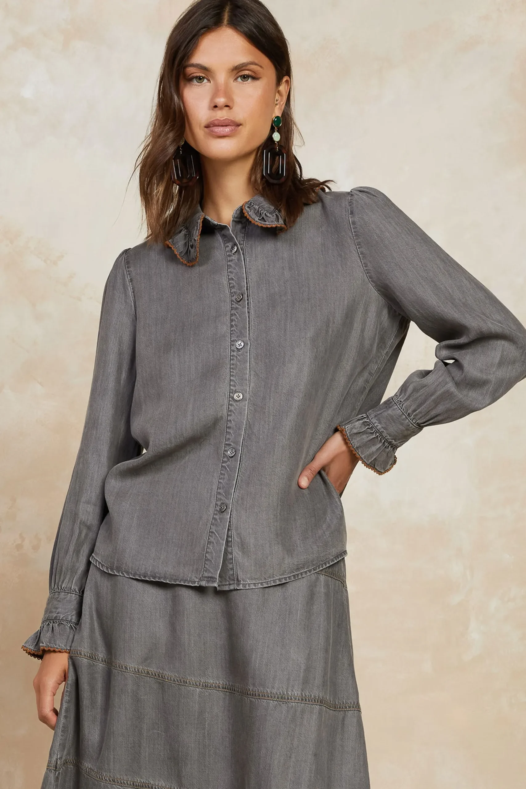 Current Air Chambray Button Down Blouse WASHEDBLACK Online