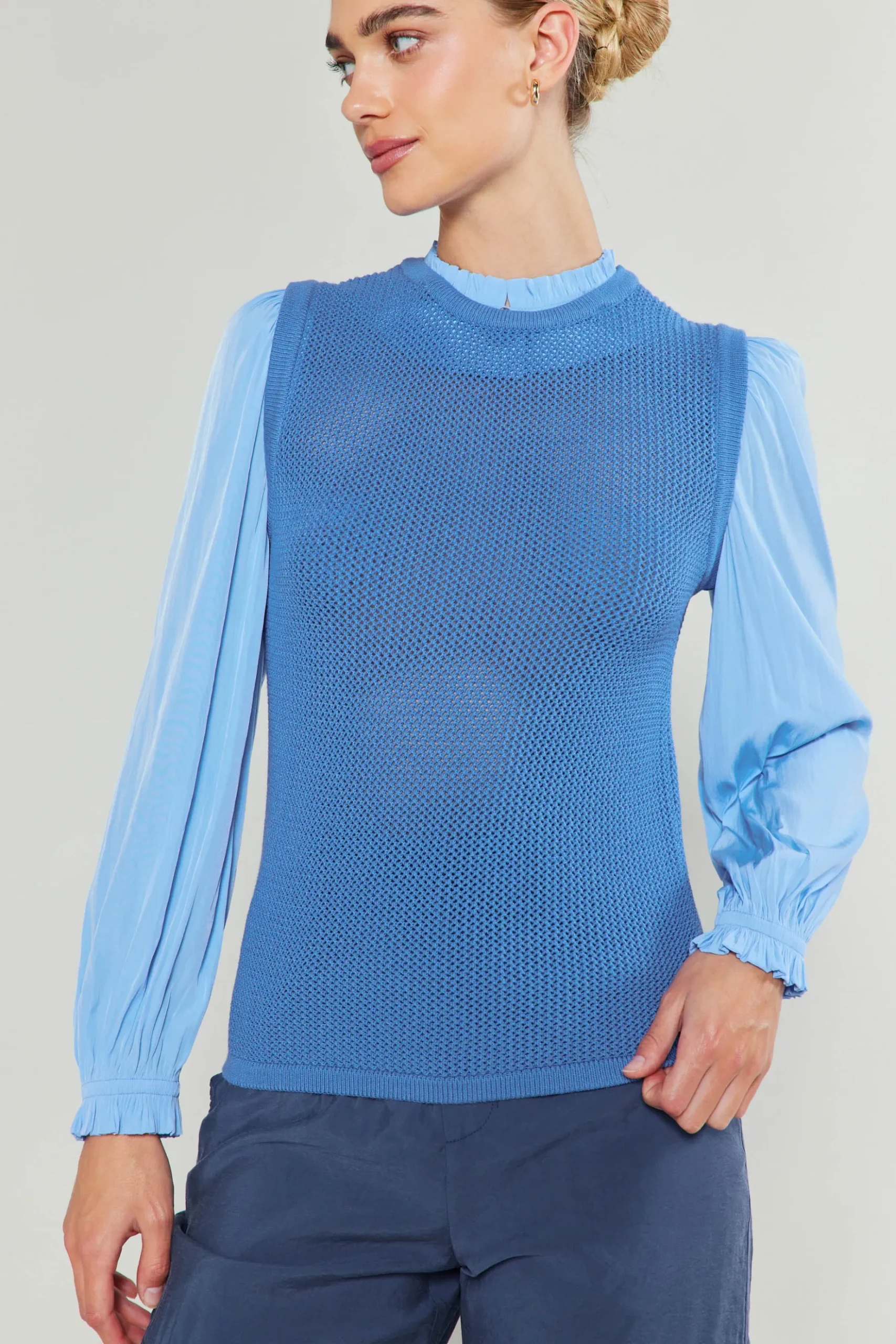 Current Air Contrast Sleeve Sweater Top AEROBLUE Sale