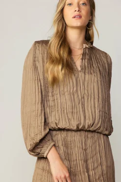 Current Air Crinkle Plisse Blouse LATTE Fashion