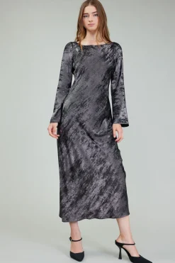 Current Air Opalescent Textured Maxi Dress PLUMGUNMETAL Fashion