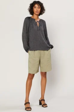 Current Air Paisley Split Neck Top CHARCOAL Outlet