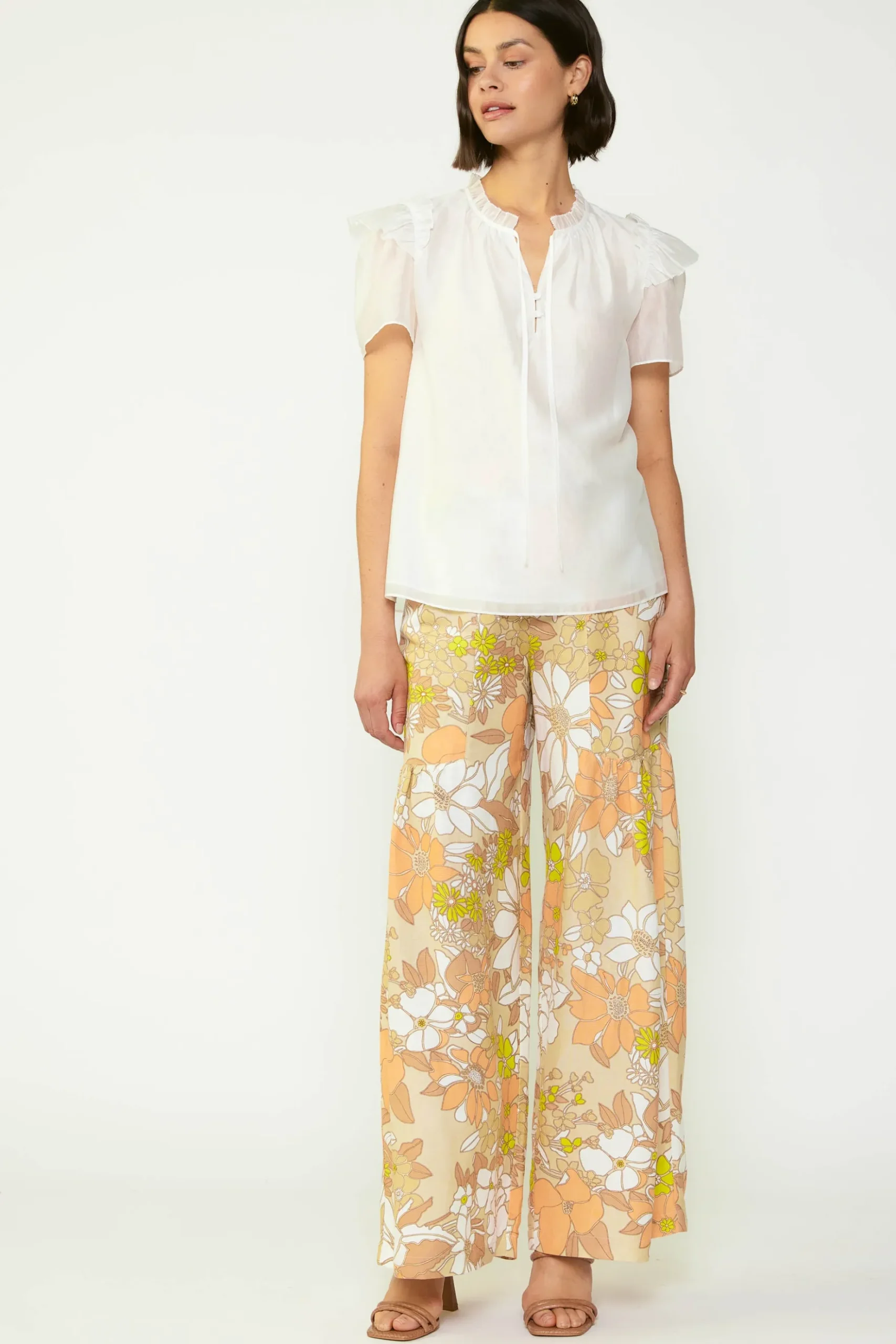 Current Air Ruffled Shoulder Blouse WHITE Fashion
